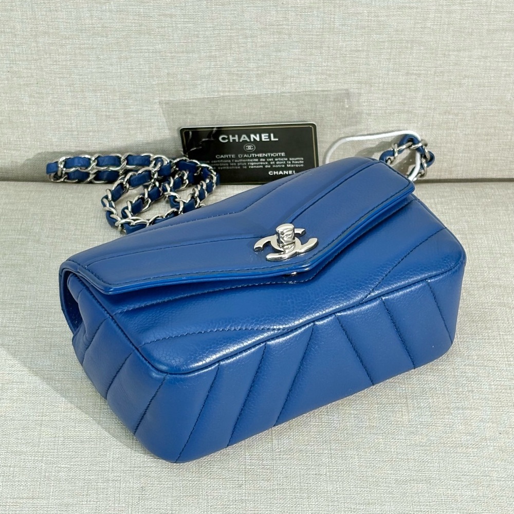 Chanel Blue Caviar Chevron Mini Rectangular Shw - image 5